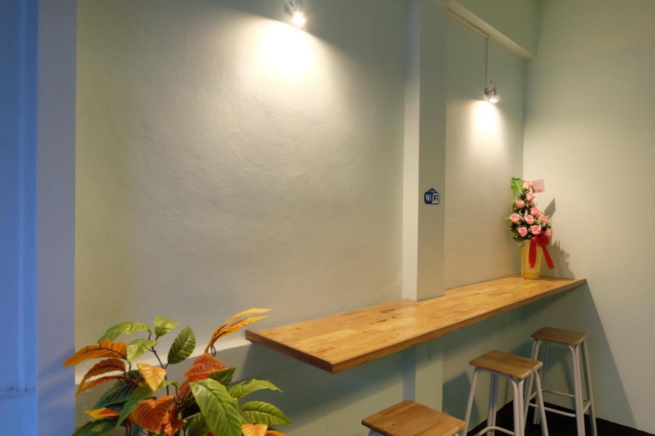 Jd Hostel Ayutthaya Eksteriør bilde