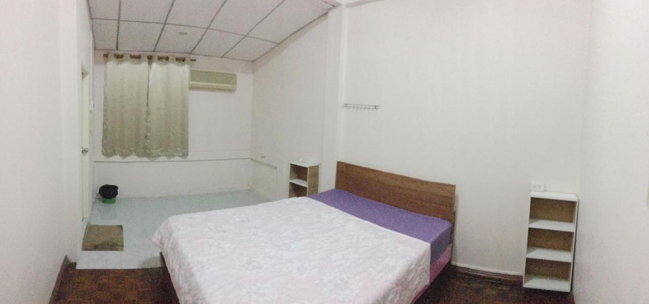 Jd Hostel Ayutthaya Eksteriør bilde